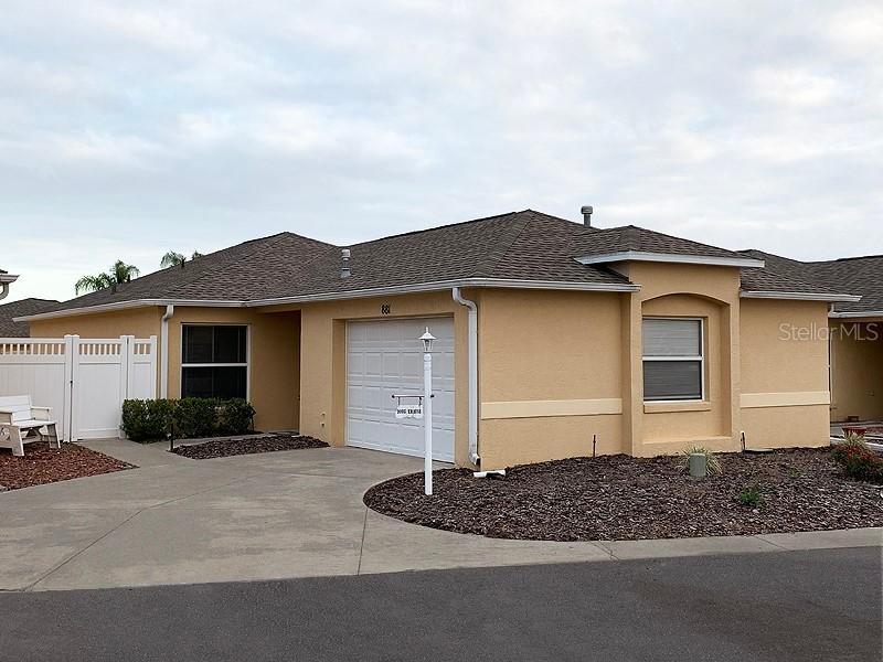 881 Radclife Berea Pl., The Villages, FL 32162