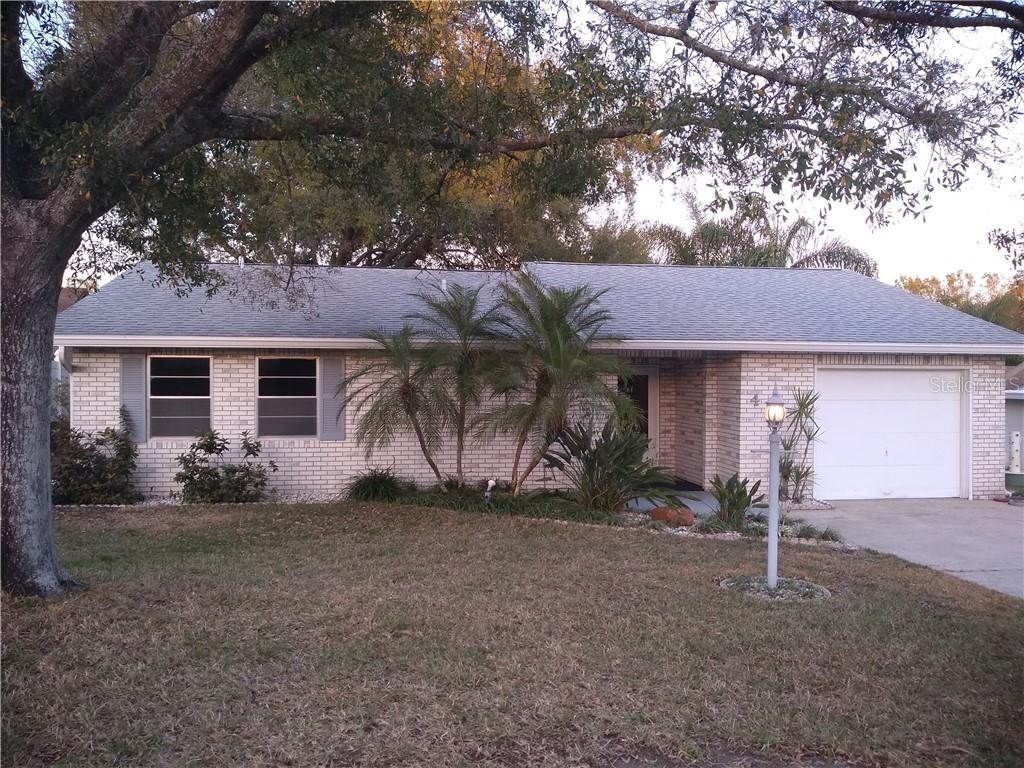 4 Cottonwood Dr., Davenport, FL 33837