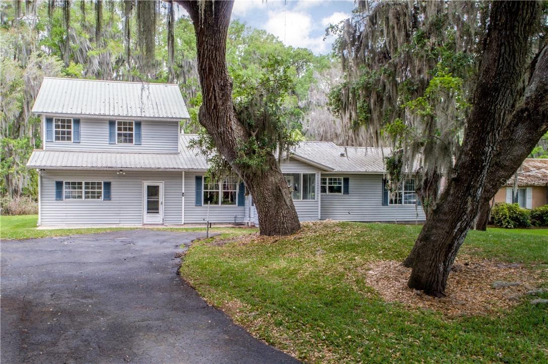 12115 Canal St., Tavares, FL 32778