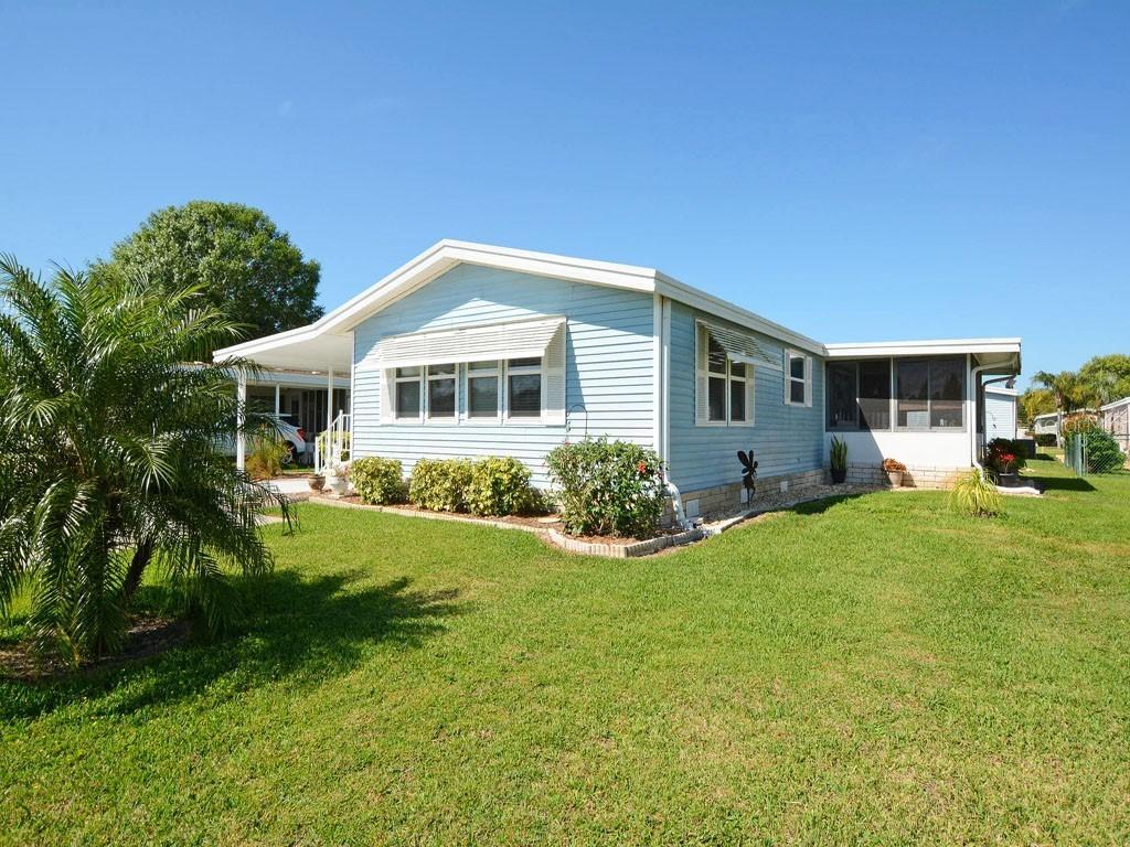 468 King Way, Tavares, FL 32778