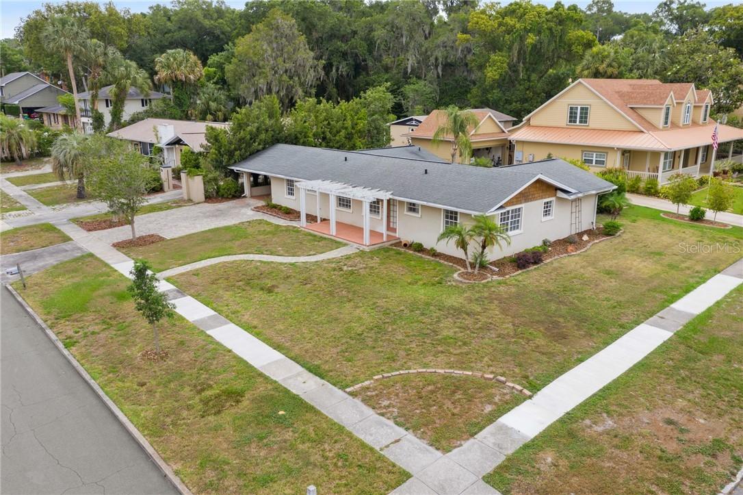 104 N Grandview St., Mount Dora, FL 32757