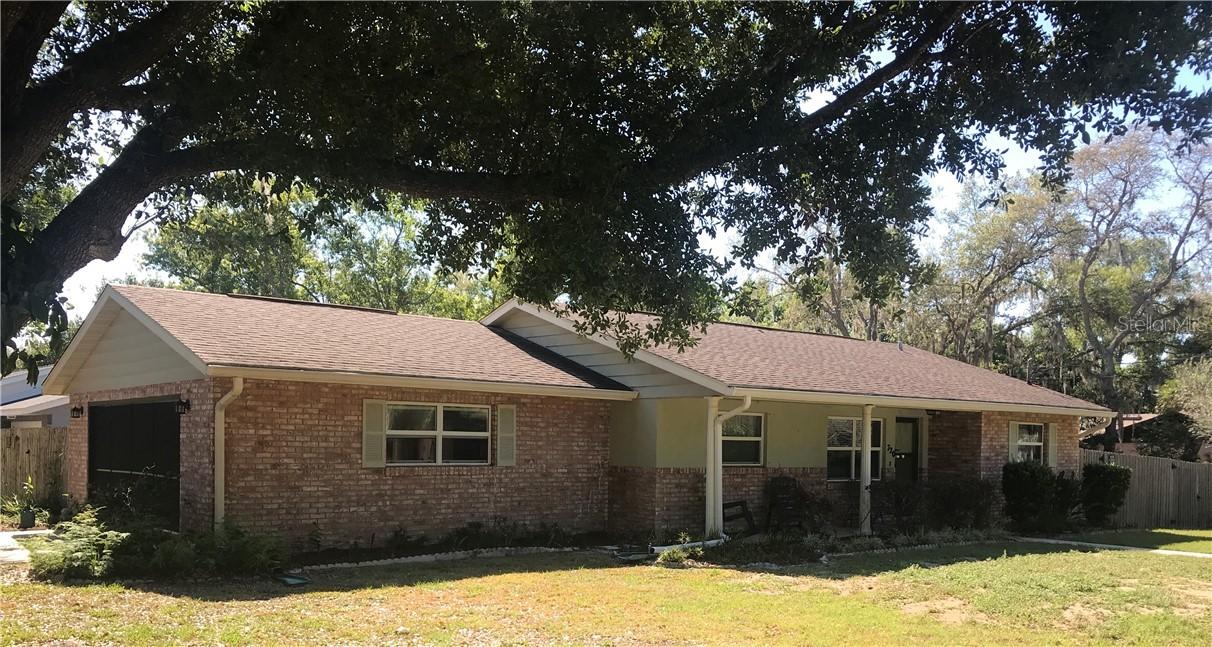 720 N Sunset Dr., Mount Dora, FL 32757