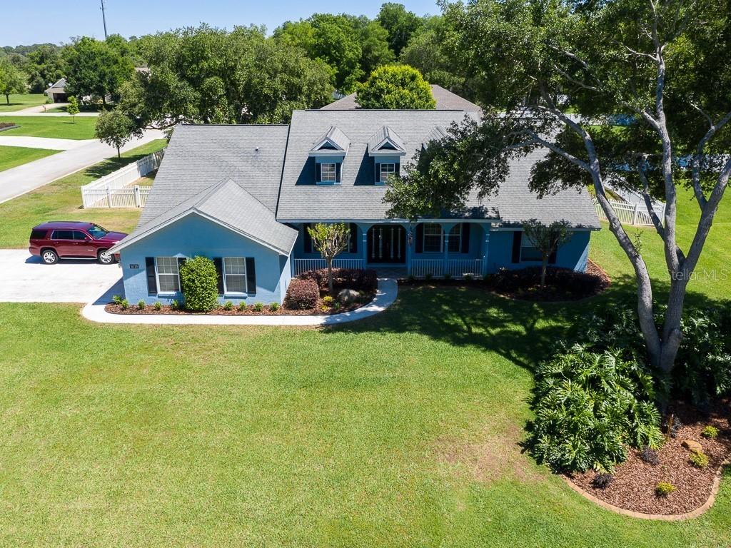 31129 Fairvista Dr., Tavares, FL 32778