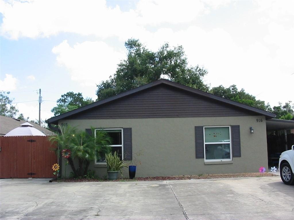 918 N Saint Clair Abrams Ave., Tavares, FL 32778