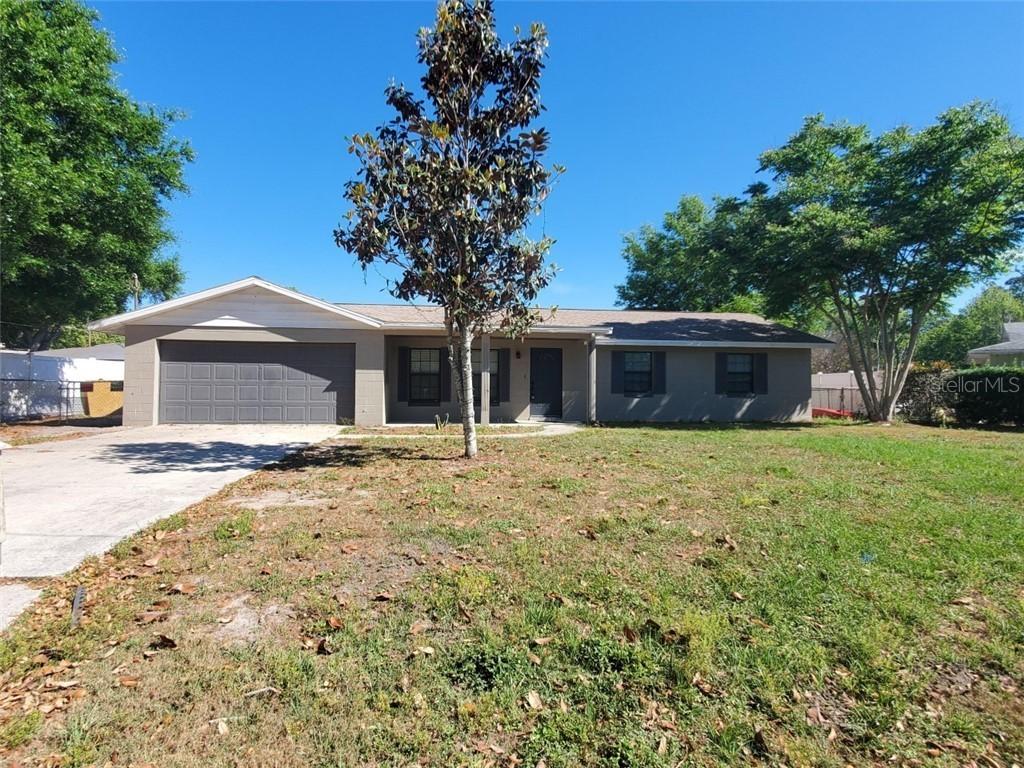 615 Floral Cir., Eustis, FL 32726