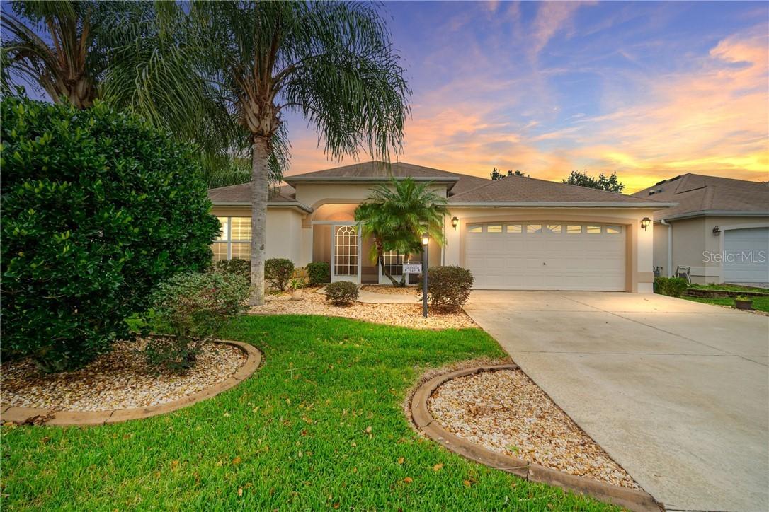 542 Balmoral Ln., The Villages, FL 32162