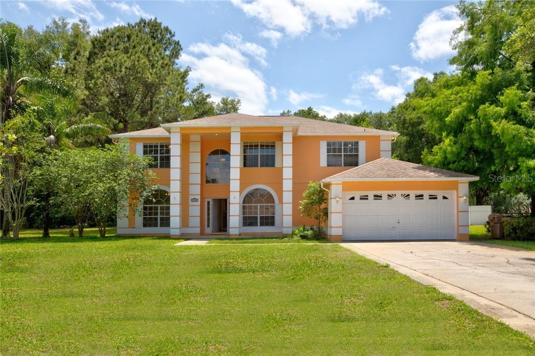22701 Stallion Dr., Sorrento, FL 32776