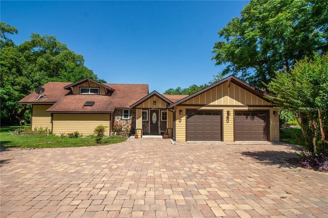17735 County Road 448, Mount Dora, FL 32757