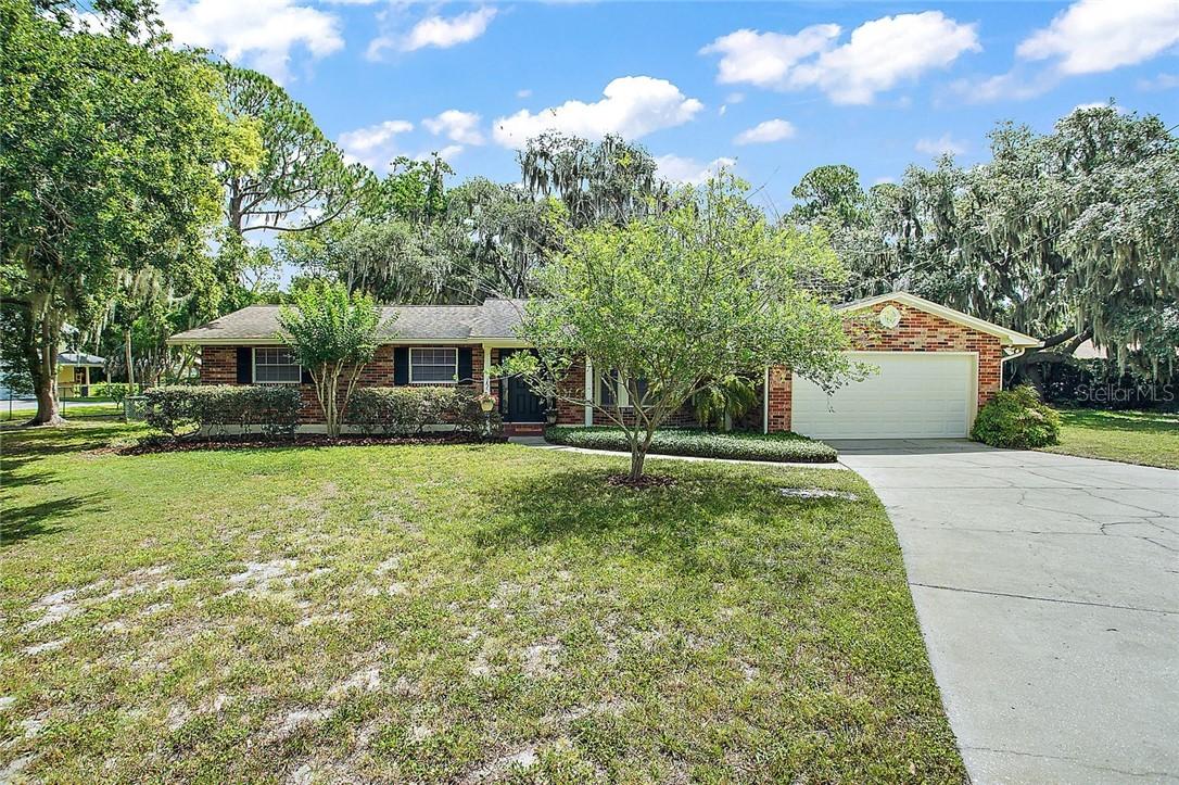 3165 Garland Way, Mount Dora, FL 32757