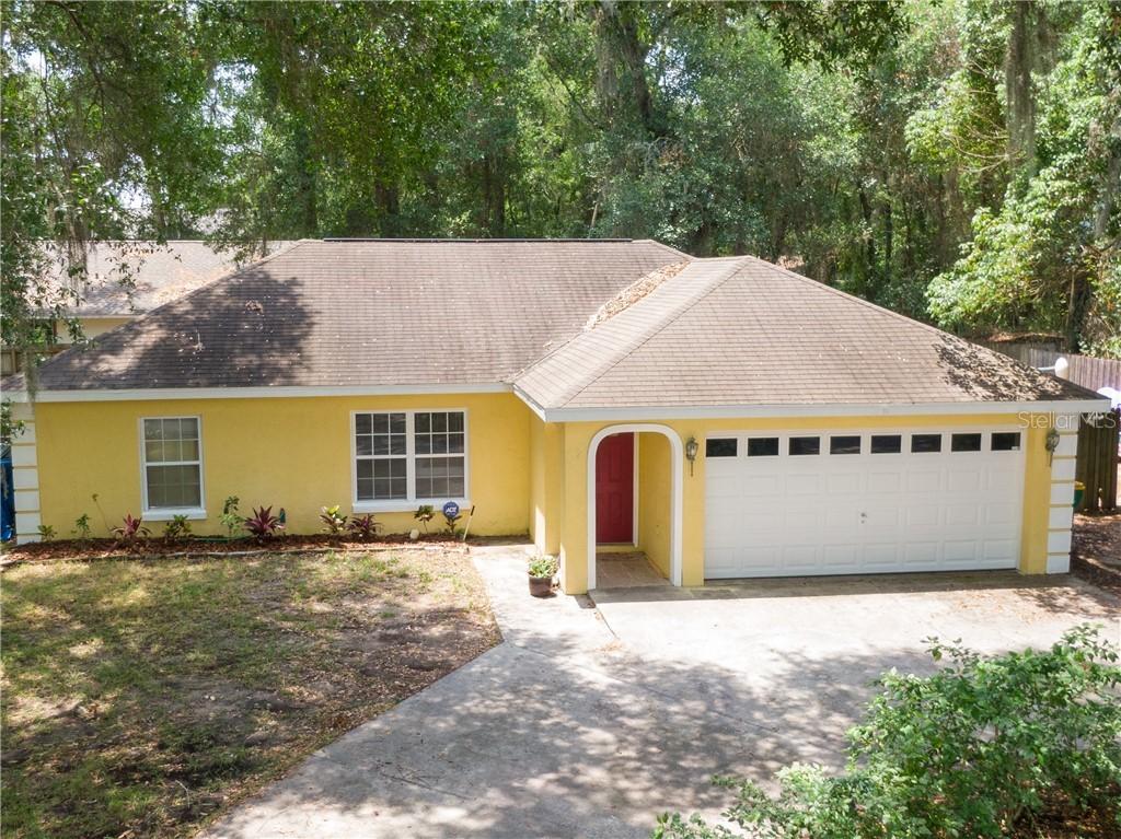 1304 E 11th Ave., Mount Dora, FL 32757