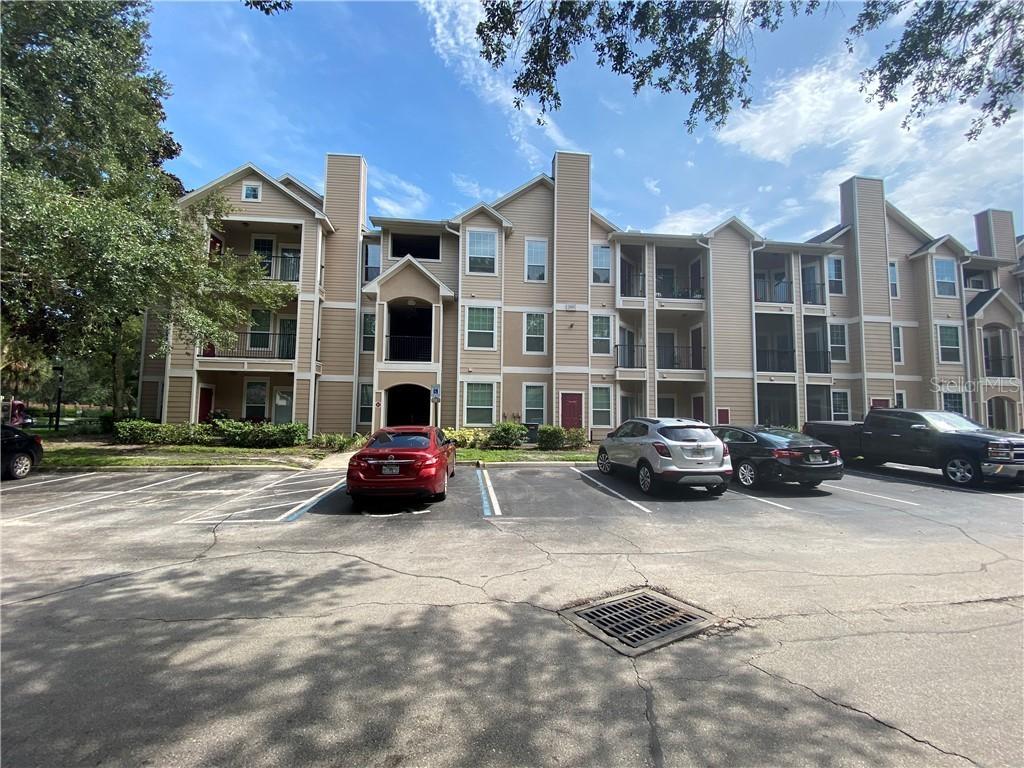 2015 Erving Cir. #102, Ocoee, FL 34761