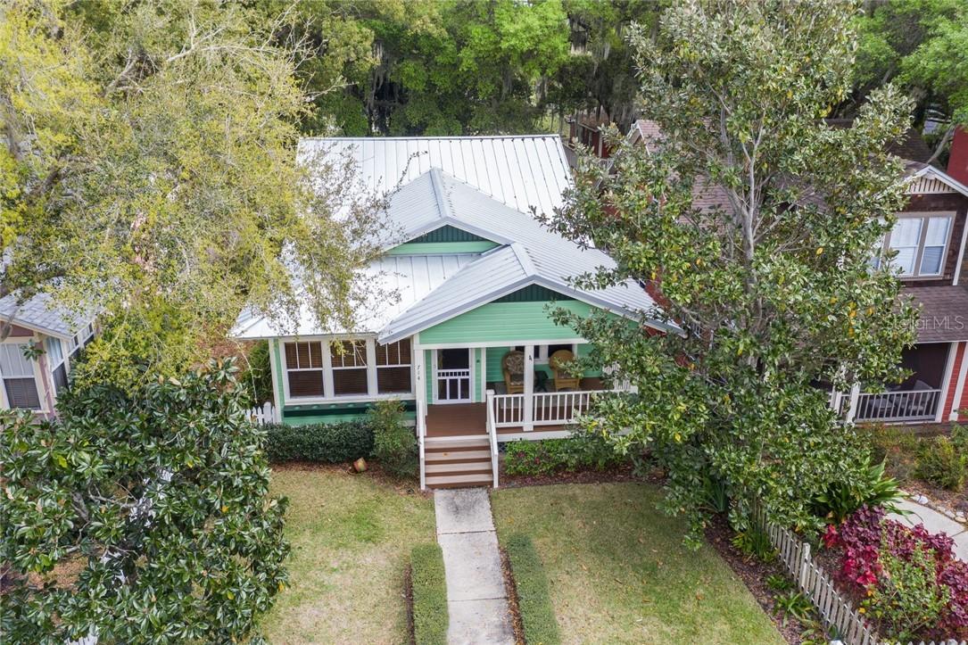 714 S Grandview St., Mount Dora, FL 32757