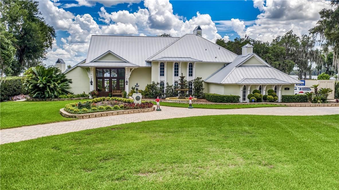 1363 W Lakeshore Dr., Clermont, FL 34711