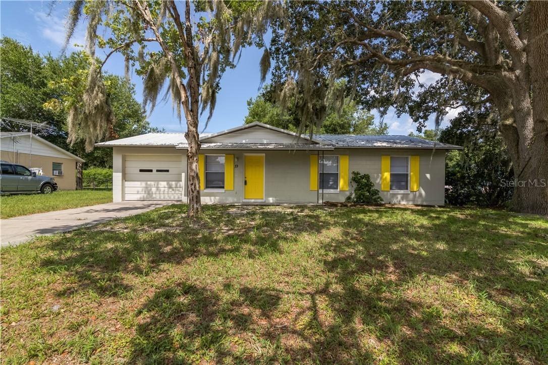 19 Kristin Ln., Eustis, FL 32726