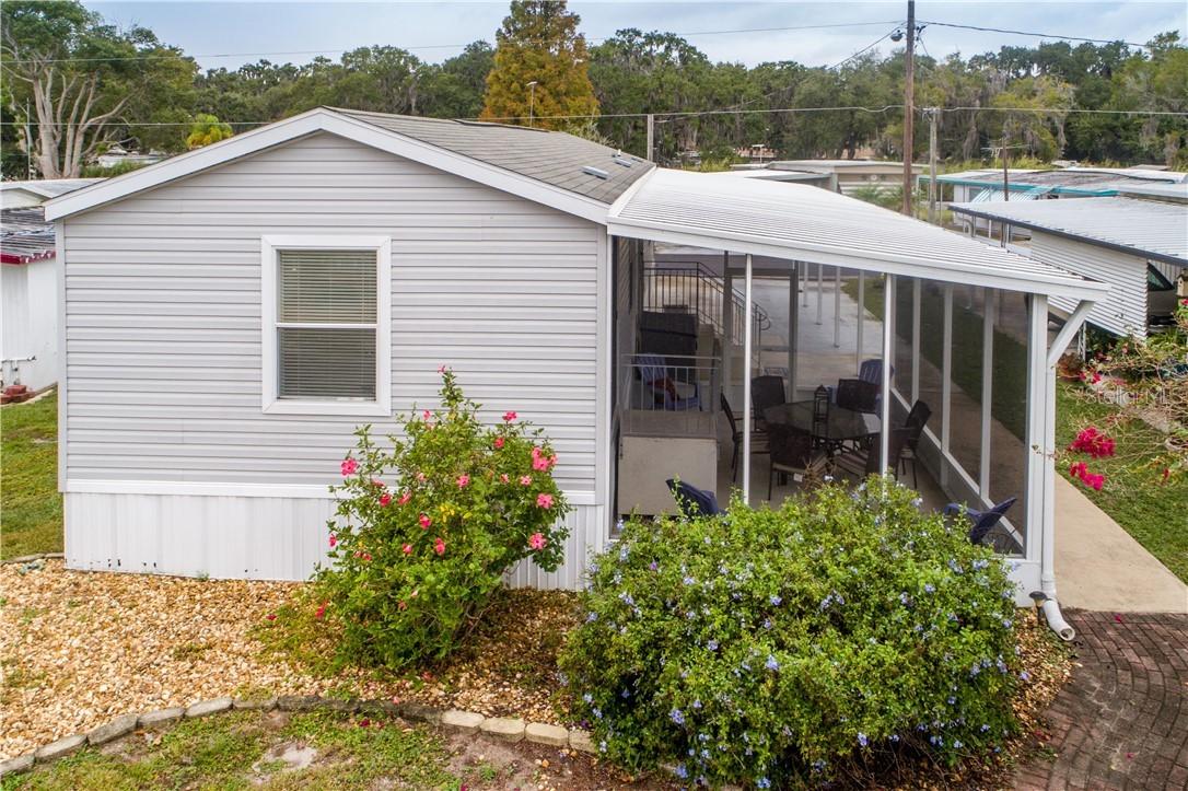 646 Sinclair Cir., Tavares, FL 32778