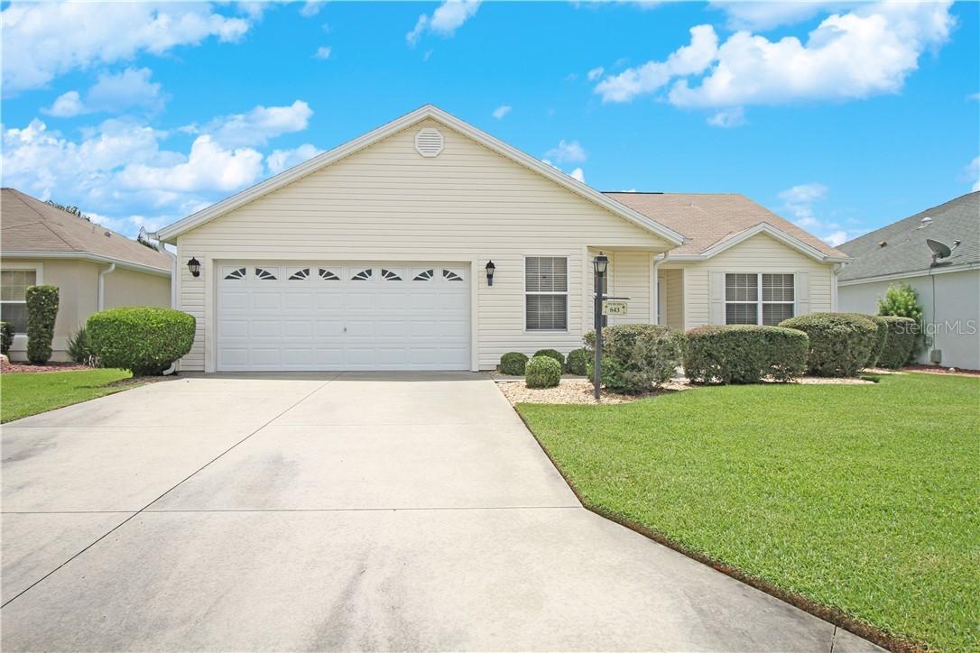643 Hartford Ln., The Villages, FL 32162