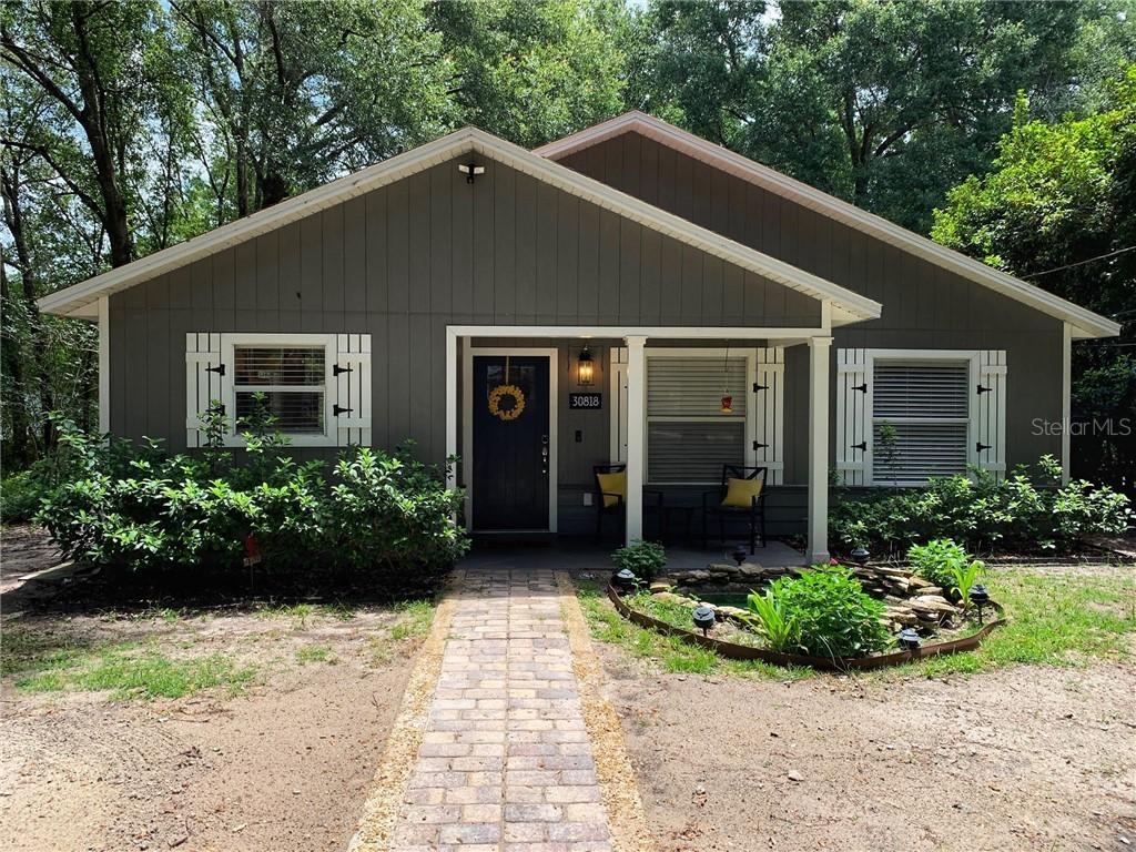 30818 Baltusrol St., Sorrento, FL 32776