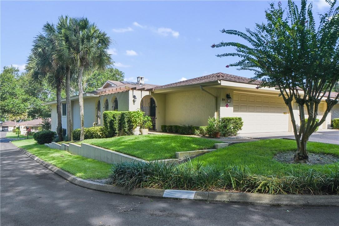 100 S Tremain St. #E4, Mount Dora, FL 32757