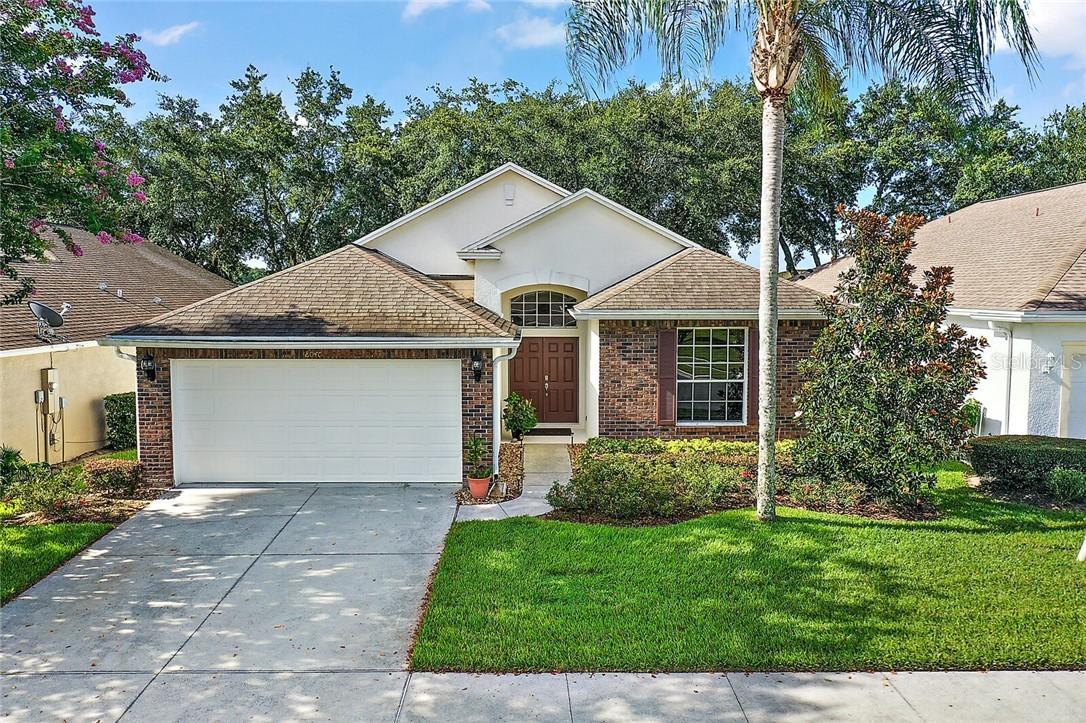 8040 Saint James Way, Mount Dora, FL 32757