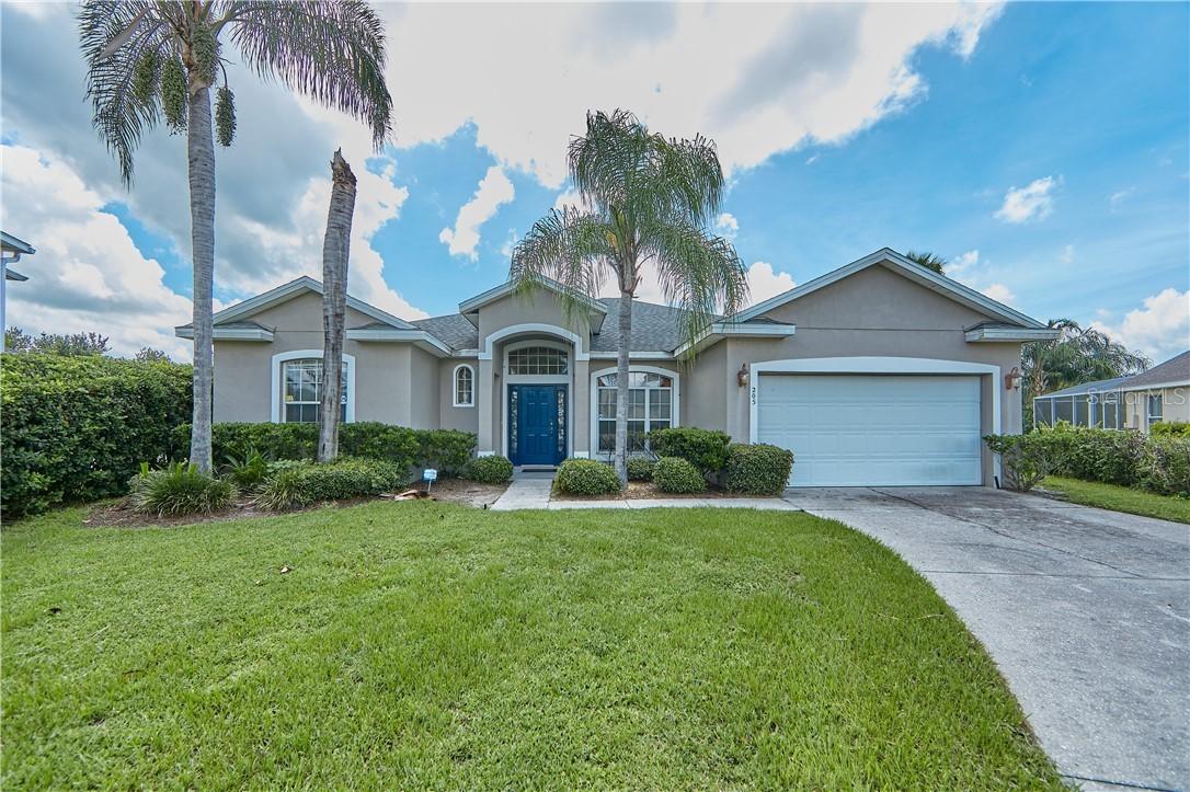 205 Hills Bay Dr., Davenport, FL 33896