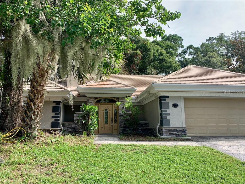 2115 Oak Leaf Cir., Mount Dora, FL 32757
