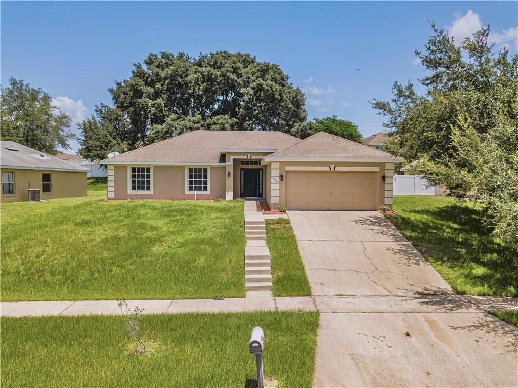 1204 N Jacks Lake Rd., Clermont, FL 34711