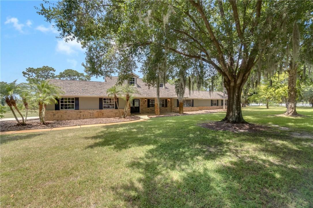 8701 Bradley Cir., Clermont, FL 34711