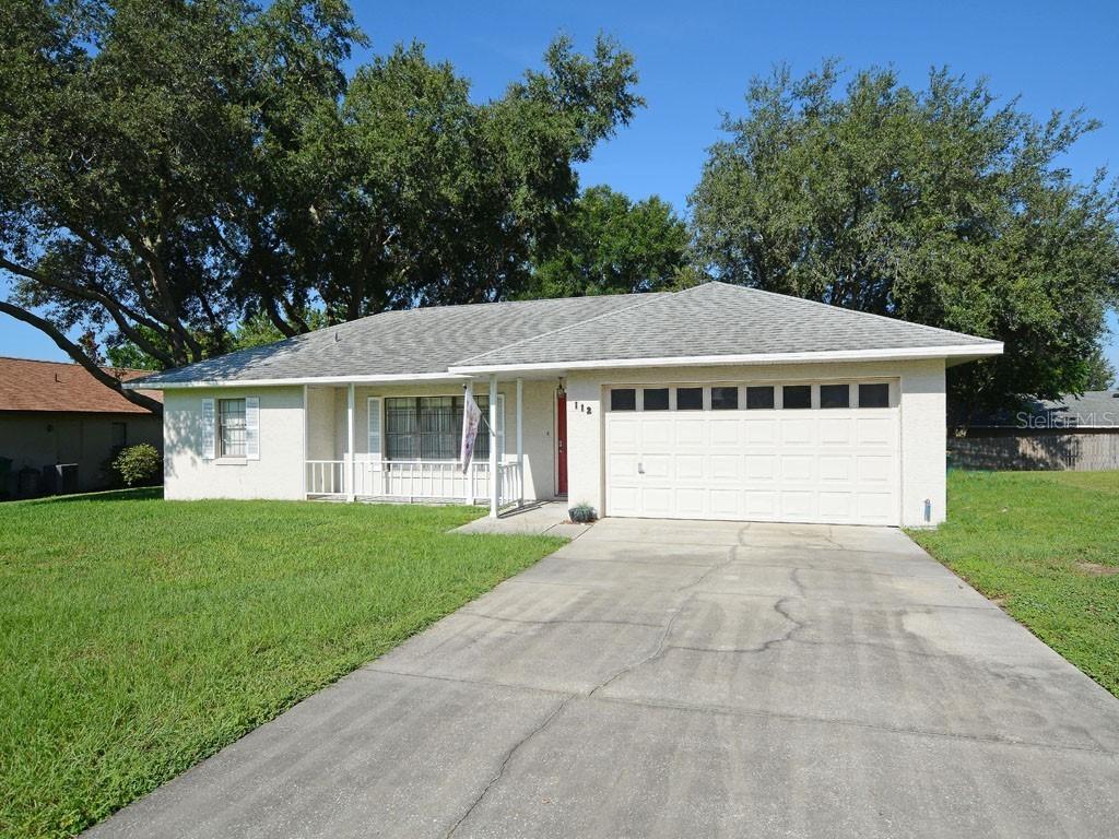 112 Ridgecrest Dr., Eustis, FL 32726