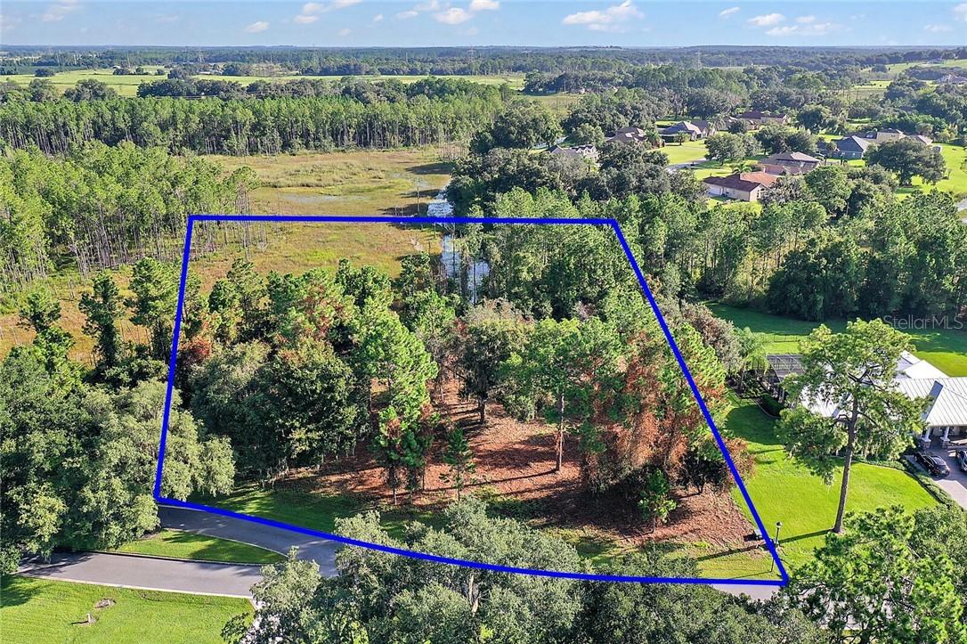 413 Long And Winding Rd., Groveland, FL 34737