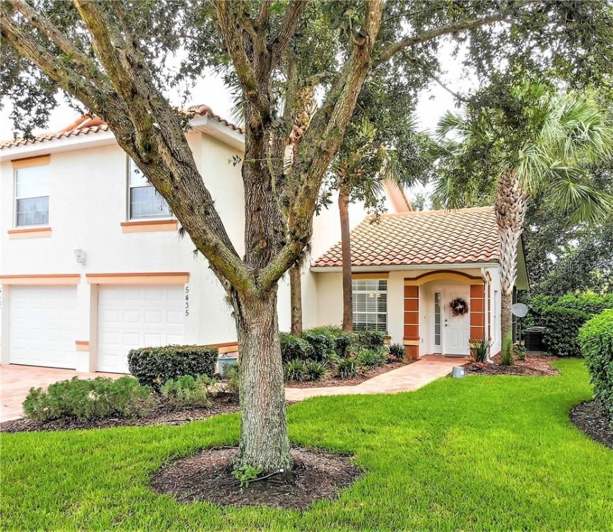 5435 Admiral Way, Oxford, FL 34484