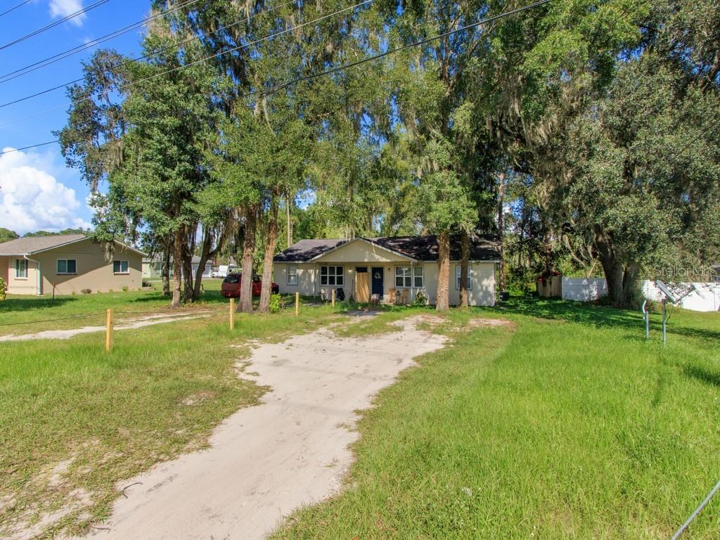 645 N Arnold Ave., Groveland, FL 34736