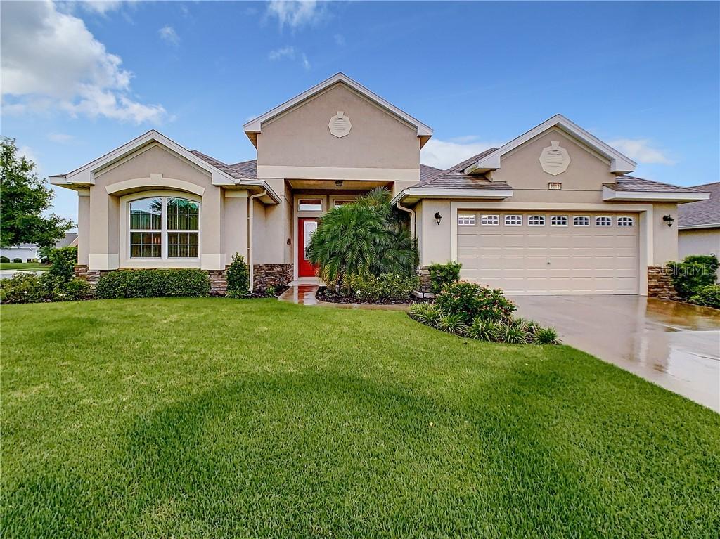 2012 Bayside Ave., Mount Dora, FL 32757