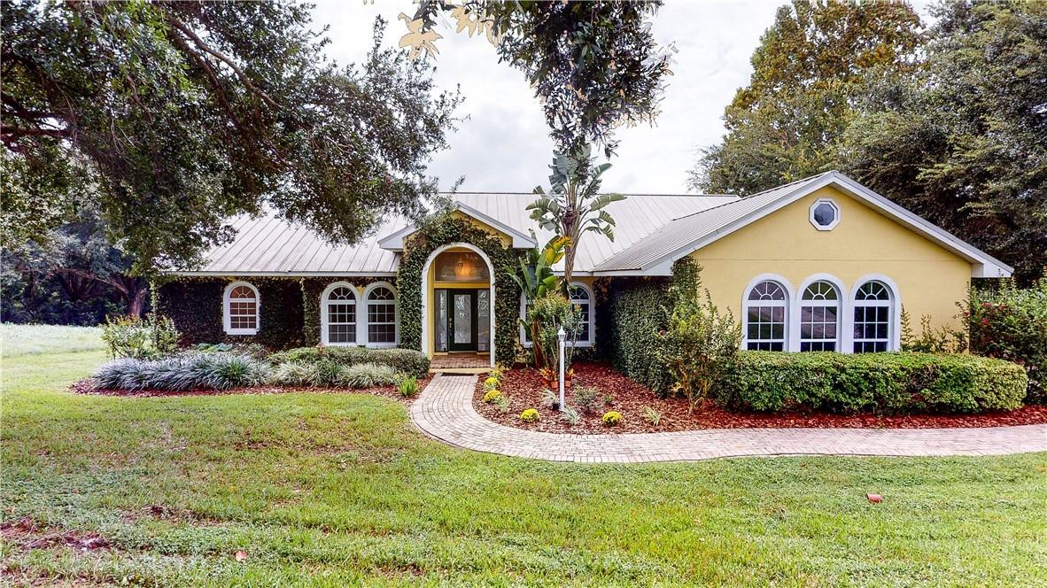 3006 Colfax St., Eustis, FL 32726