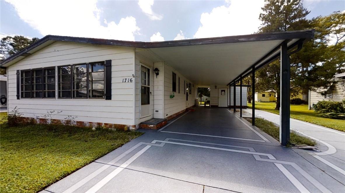 1716 Lauren Ln., The Villages, FL 32159