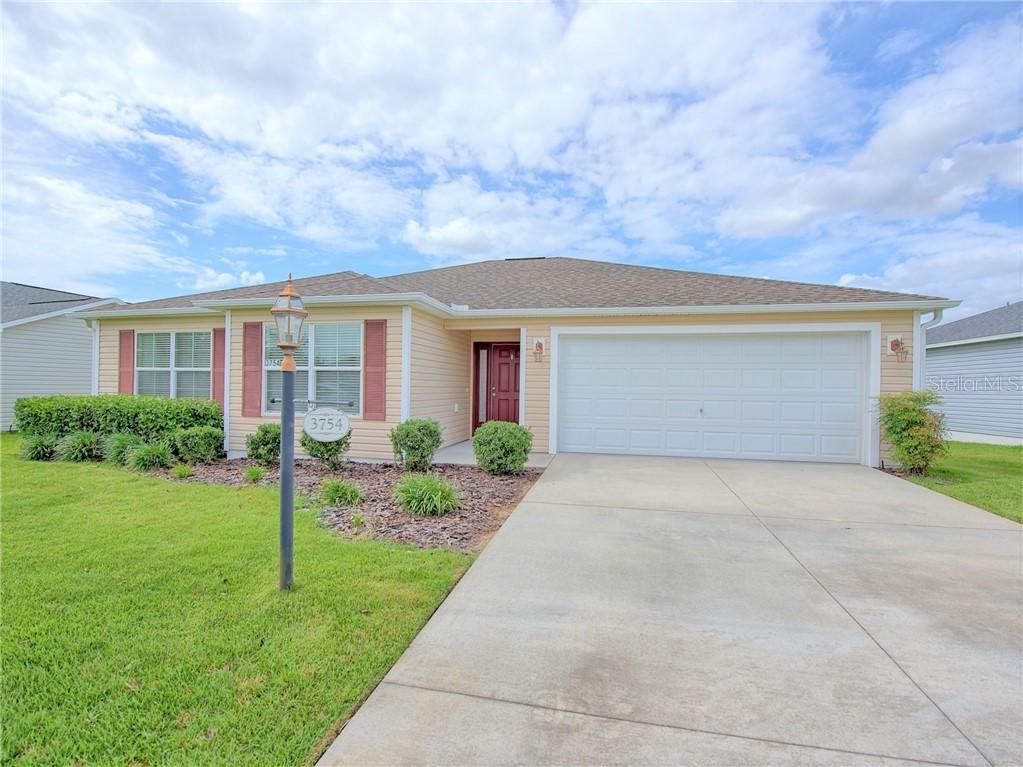 3754 Fir St., The Villages, FL 32163