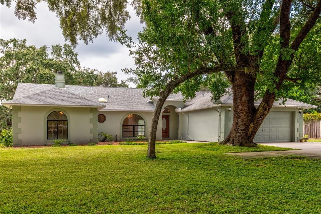 3030 Northwind Dr., Eustis, FL 32726