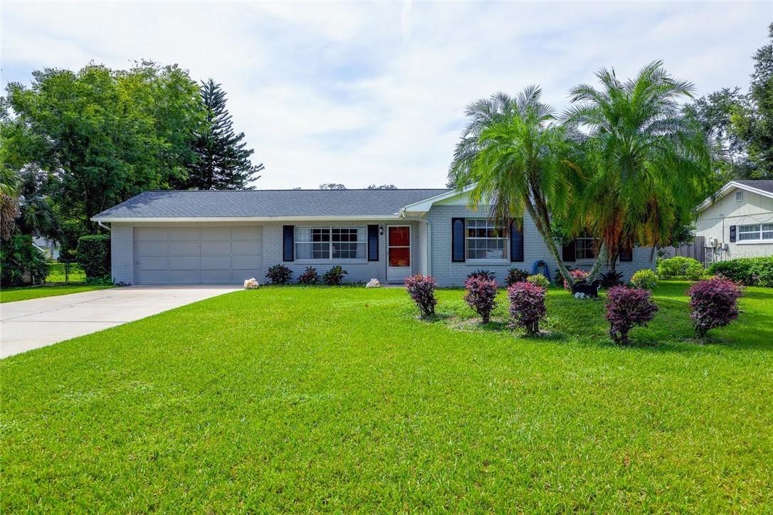 3350 Laurel Dr., Mount Dora, FL 32757