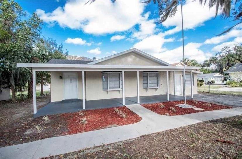33 W Herrick Dr., Eustis, FL 32726