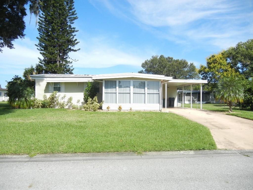 1105 Morningview Dr., Tavares, FL 32778