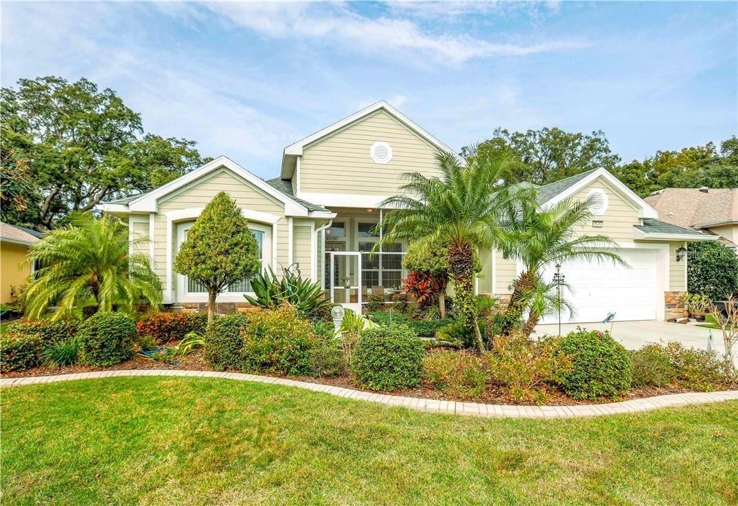 8045 Waterbury Way, Mount Dora, FL 32757