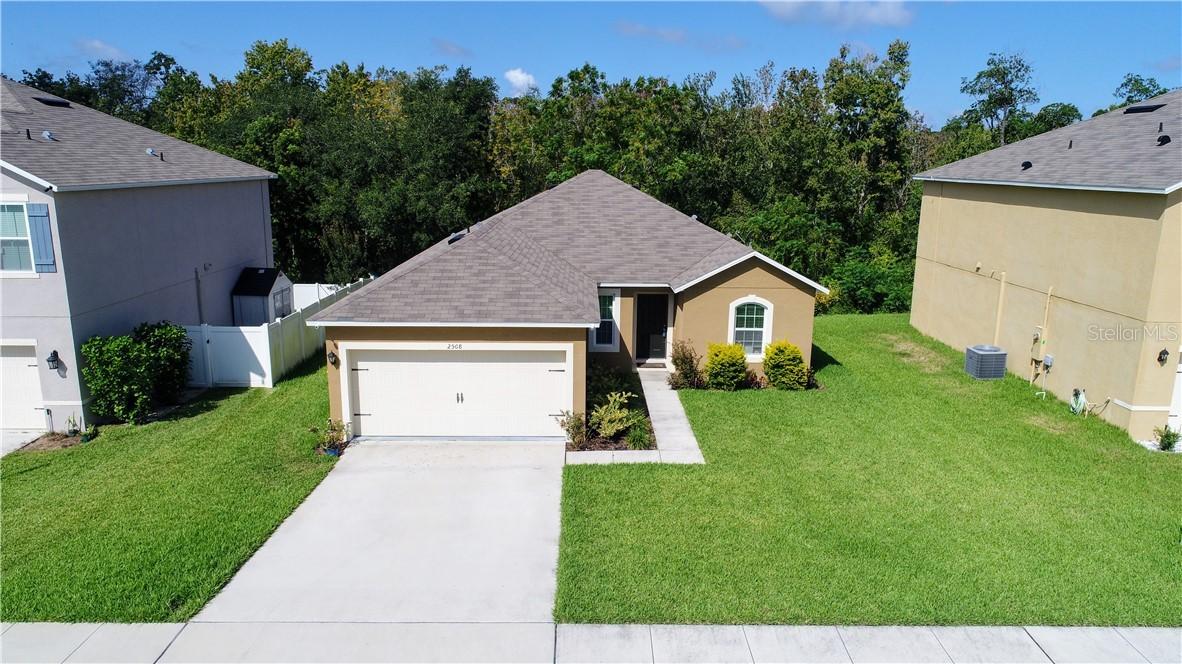 2508 Valhalla Dr., Tavares, FL 32778