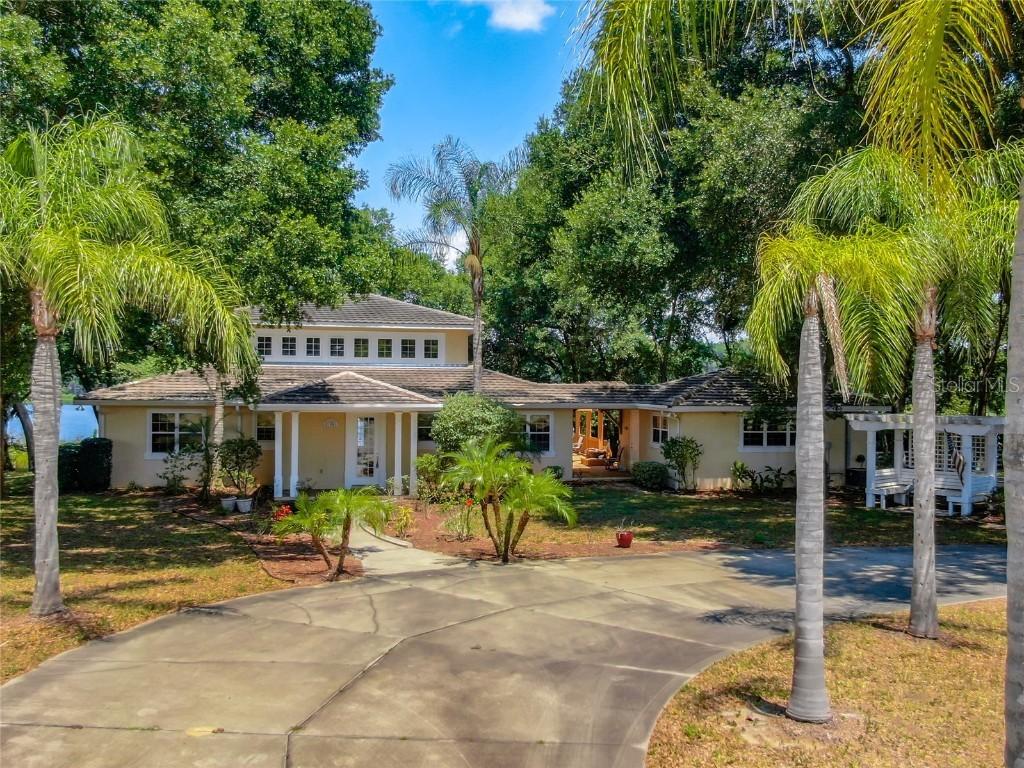 37343 N County Road 44a, Eustis, FL 32736