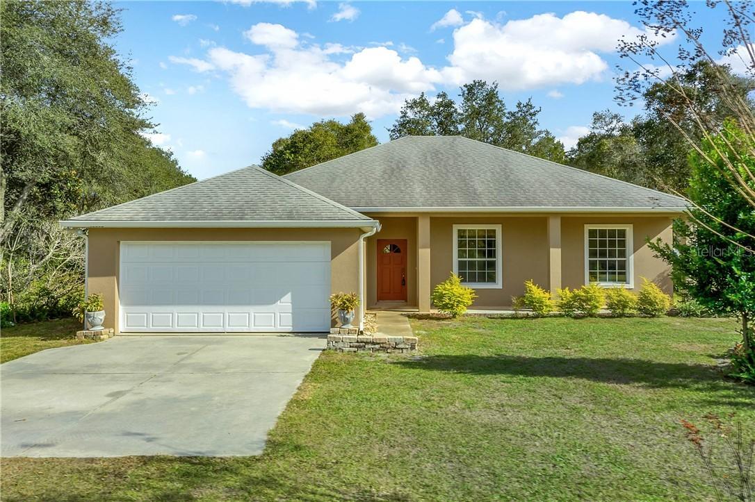 35808 E Lake Seneca Rd, Eustis, FL 32736