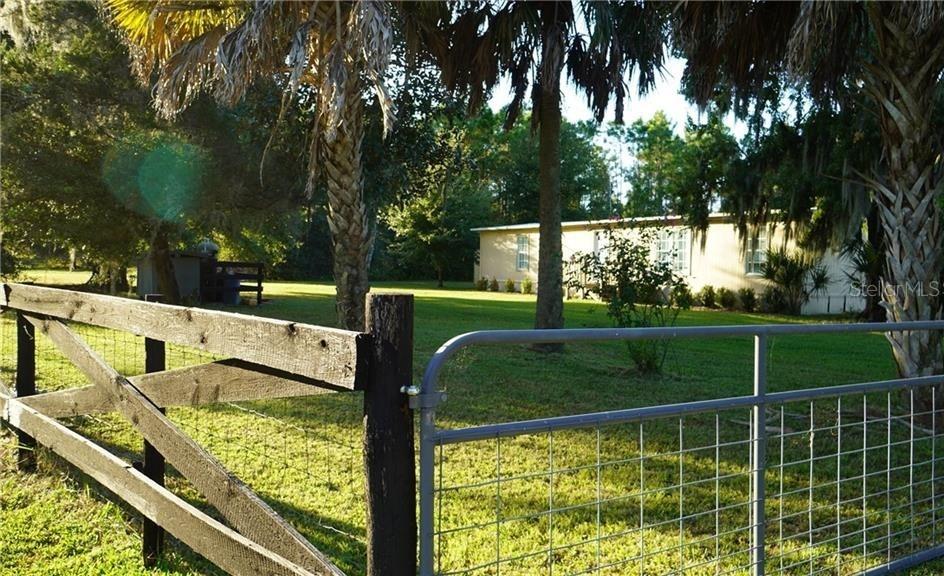 1335 Youth Camp Rd., Groveland, FL 34736