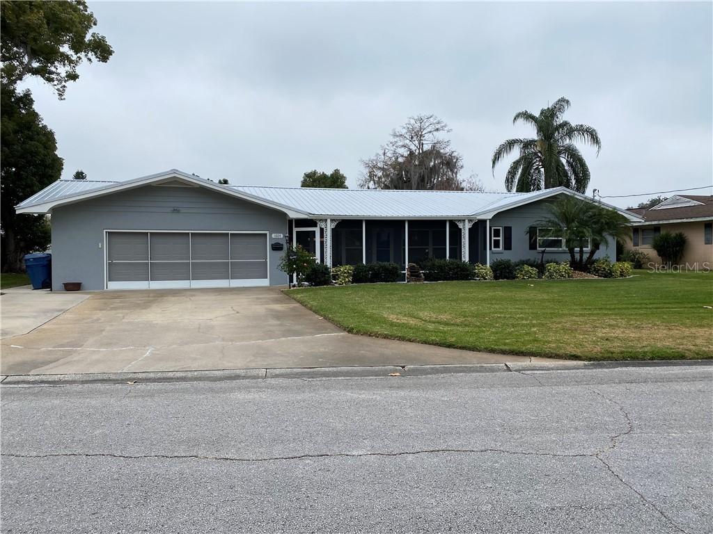 1604 Orange Ave., Tavares, FL 32778