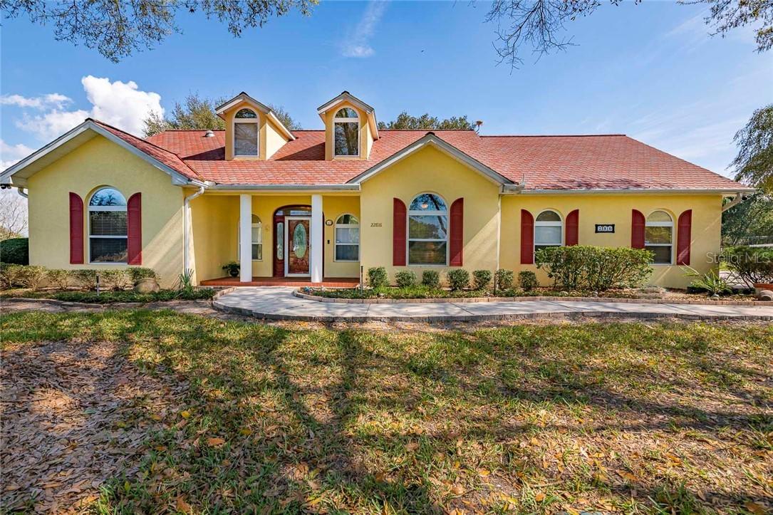 22816 Stallion Dr., Sorrento, FL 32776