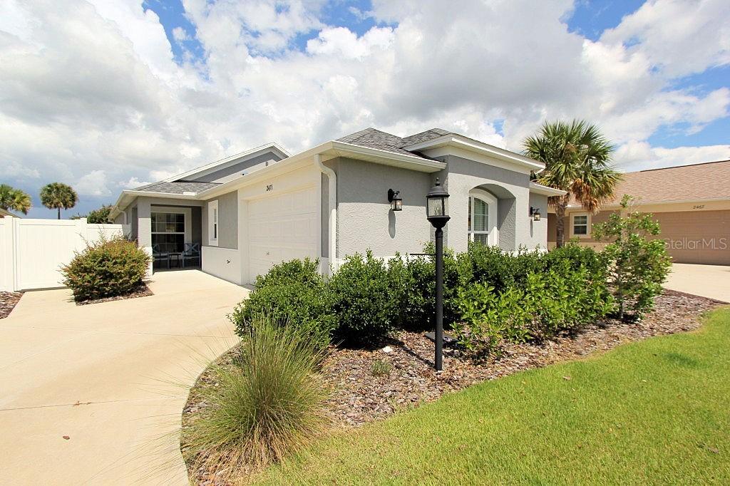 2471 Day Dr., The Villages, FL 32163