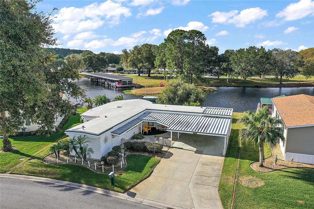 917 Sunset Cir., Tavares, FL 32778