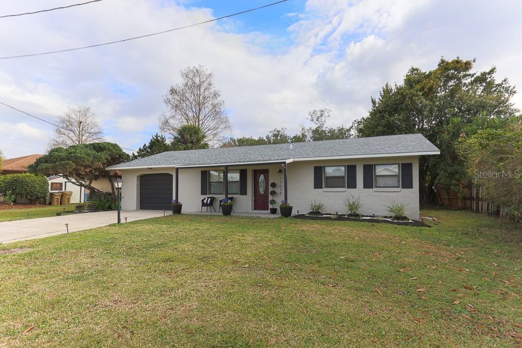 13638 Country Club Dr., Tavares, FL 32778