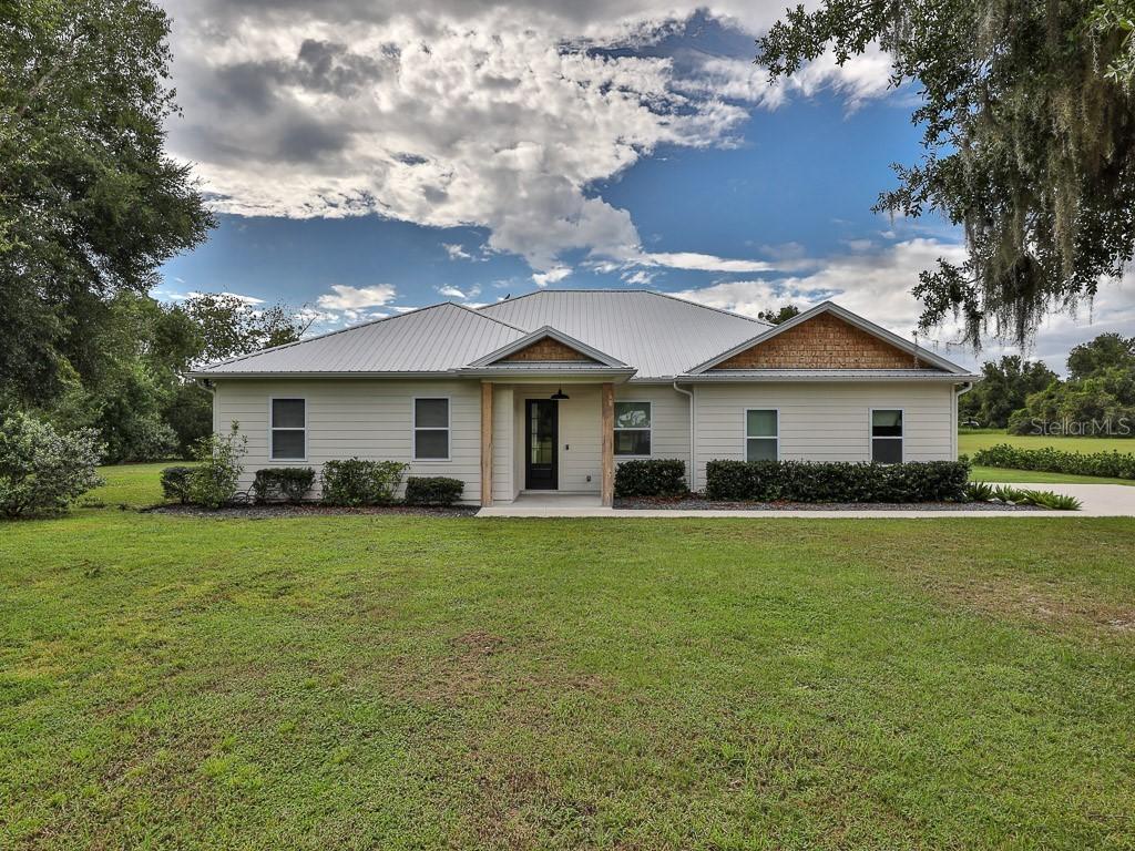 30935 Fairview Ave., Tavares, FL 32778